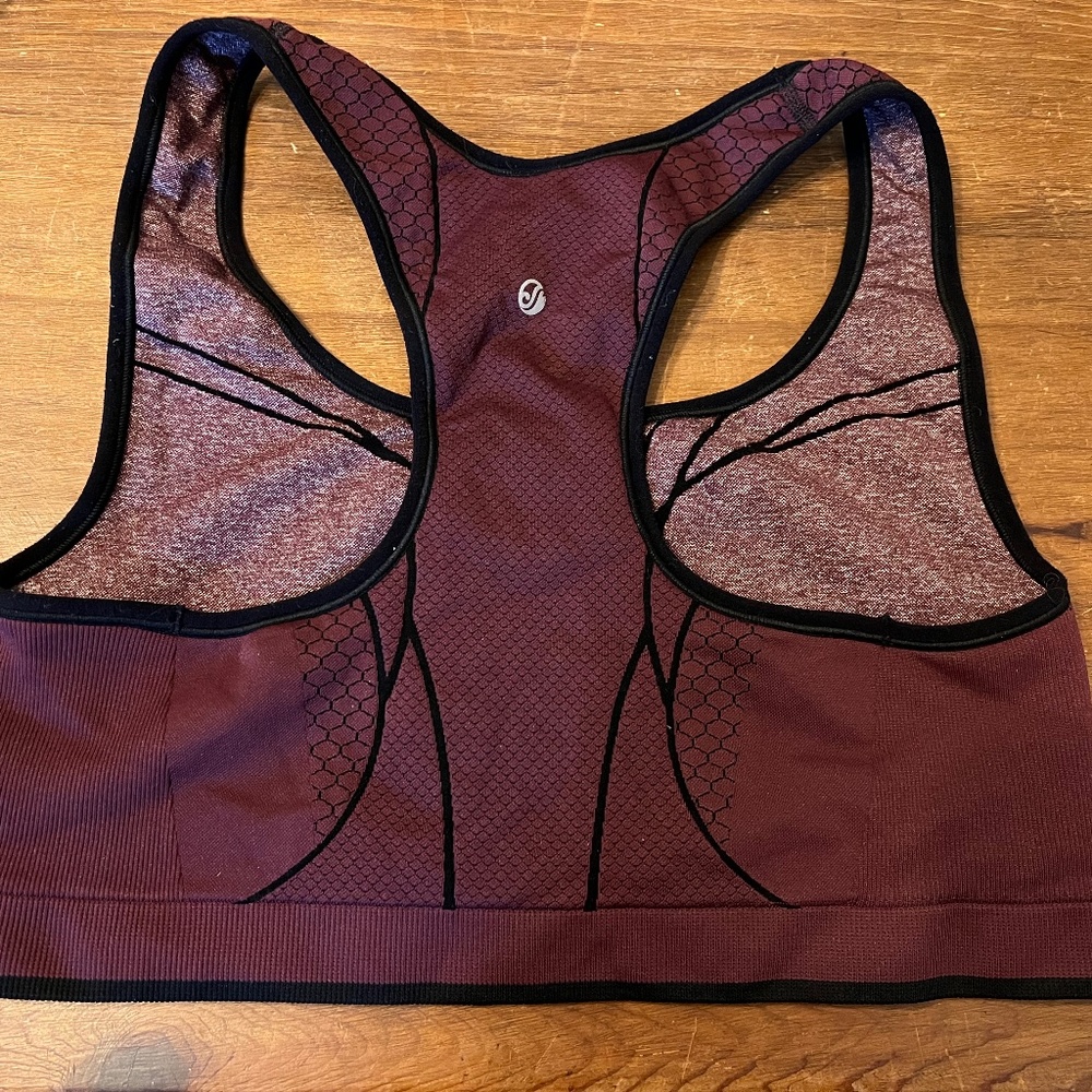 2 Soma large, wine-colored NWOT